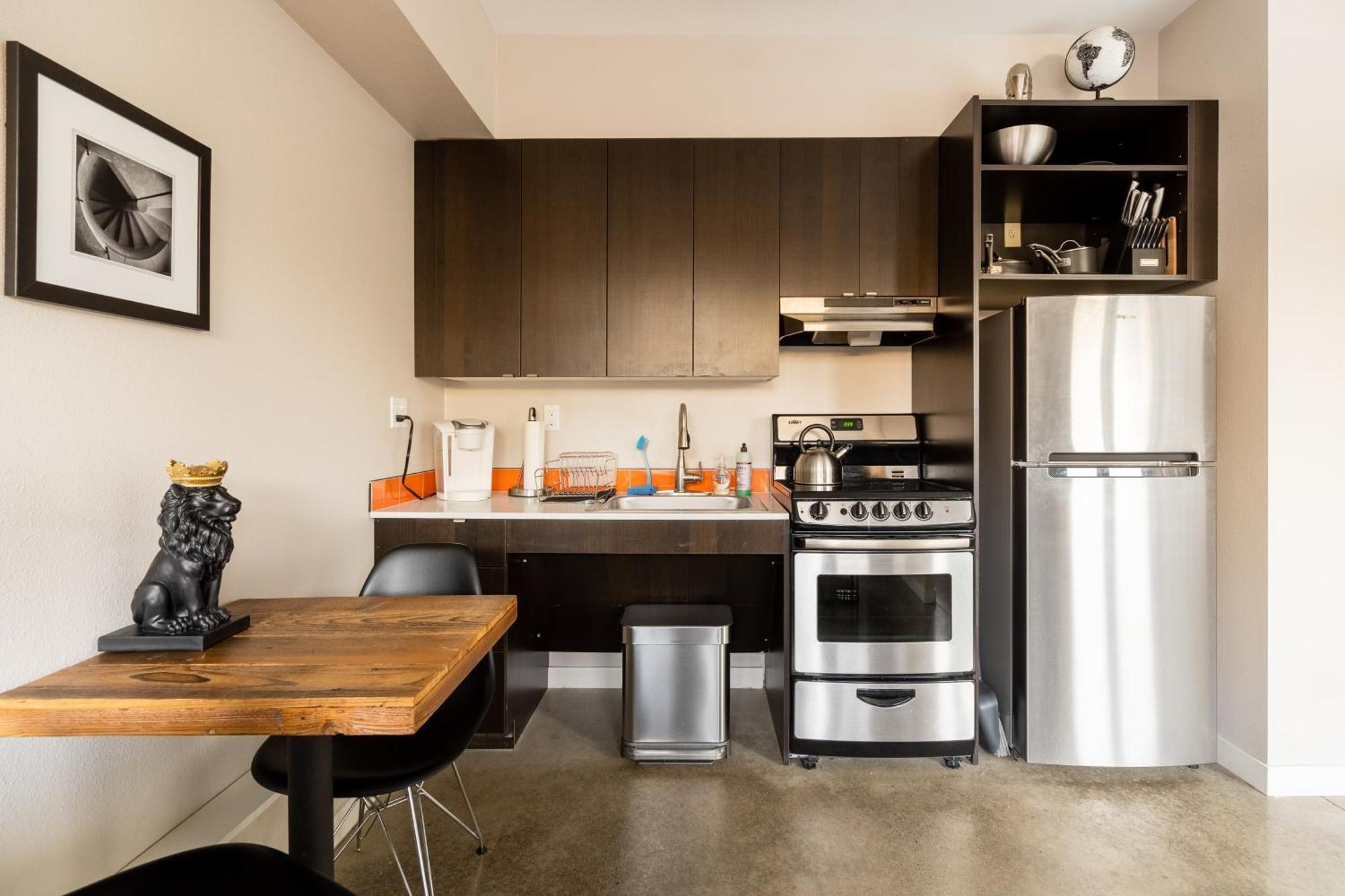 Bright Studio Apartment - Food Carts & Local Shops Portland Exterior photo